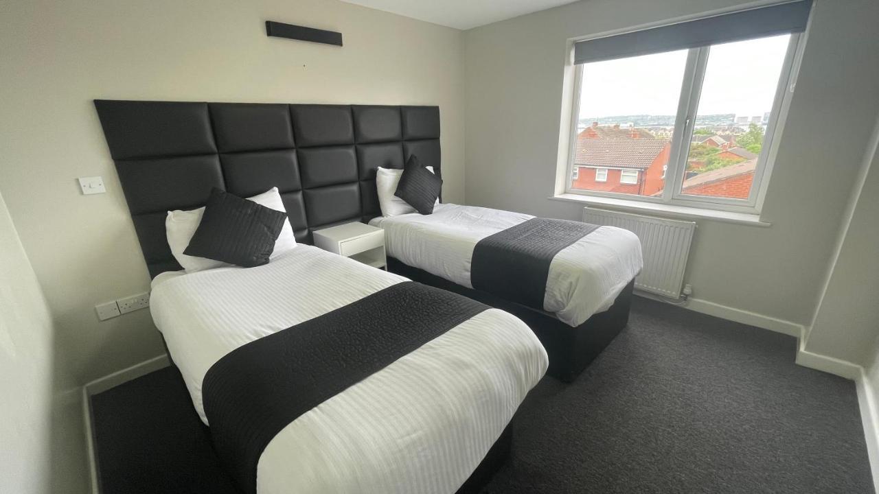Mays Apartments - 102 Mill Street, Free Parking, 2 Minute Walk To Baltic Market And City Centre - Apartments Sleep 1-10 Guests Liverpool Ngoại thất bức ảnh